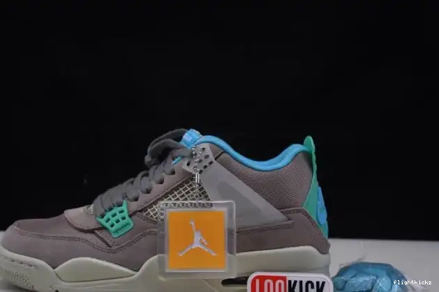 SP DJ5718-242 Anniversary Air Jordan Union Haze 30th Taupe Retro 4 0517